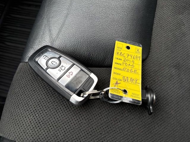 Used 2019 Ford Edge ST image 34