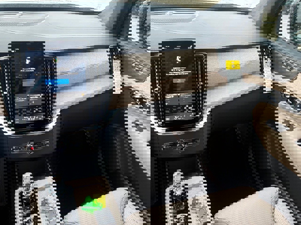 New 2026 Volvo XC90 B6 Ultra w/ Lounge Package image 12