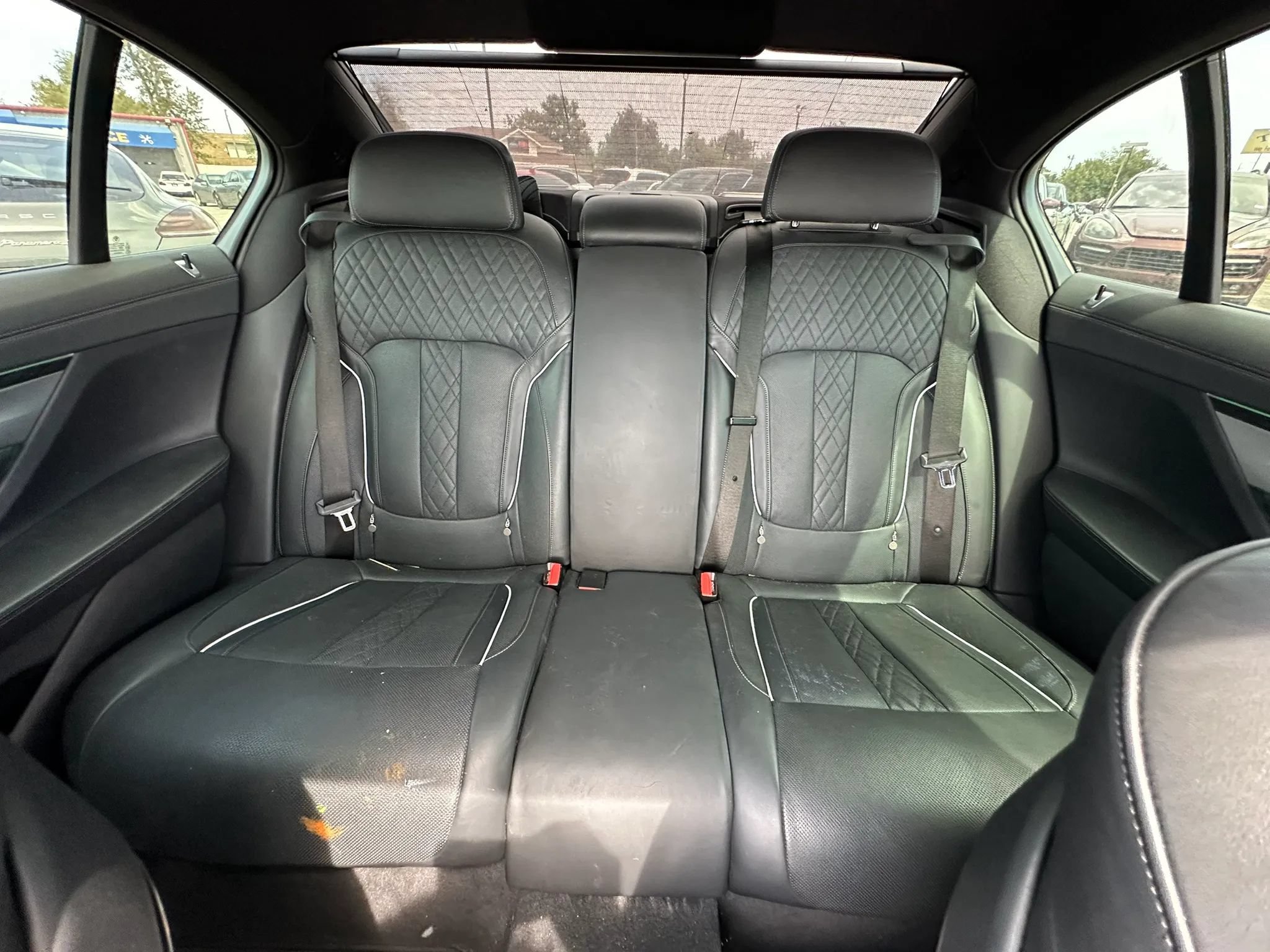 Used 2018 BMW 750i RWD image 16