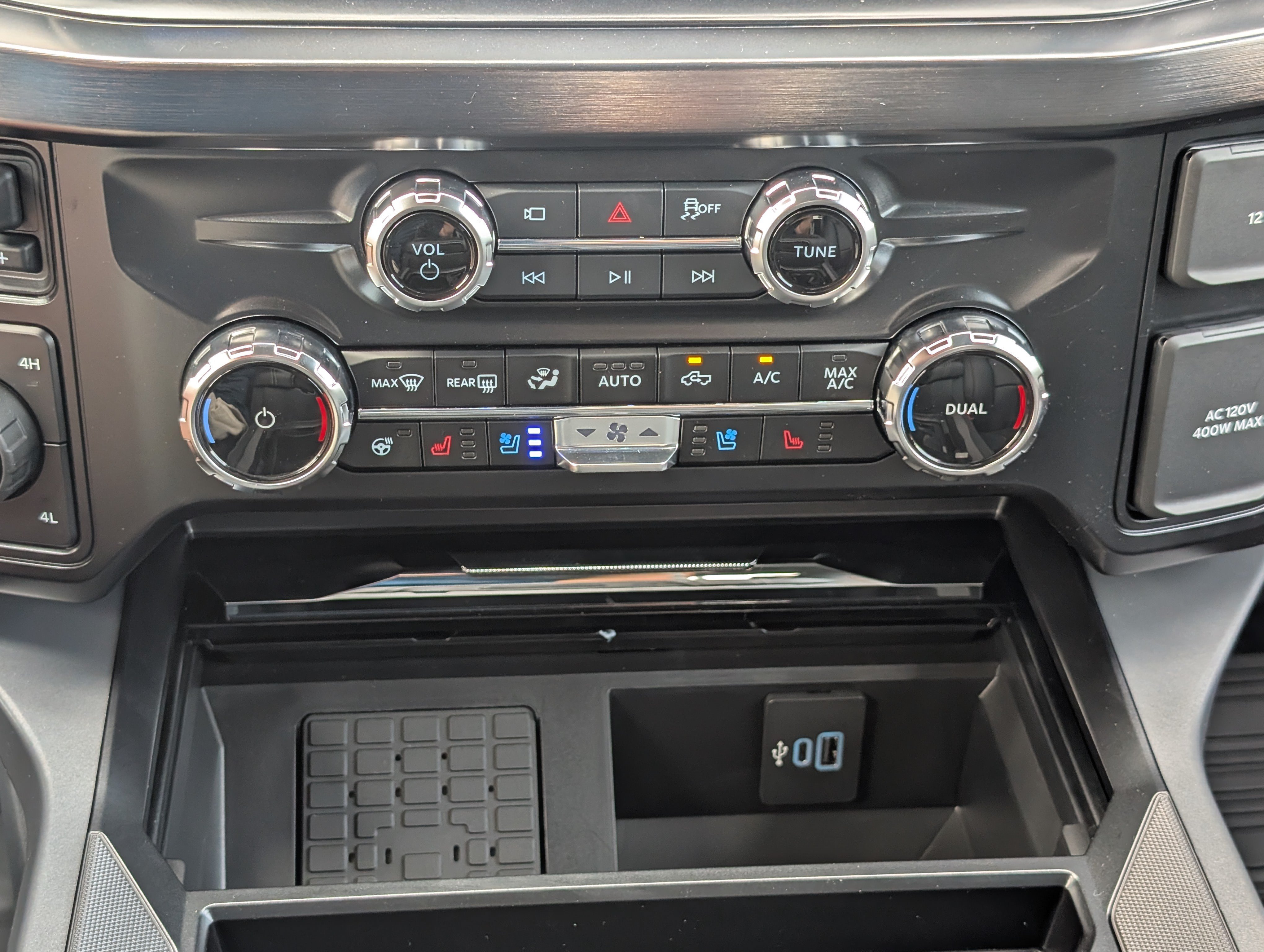 New 2026 Ford F250 Lariat w/ Chrome Package AWD/4WD image 21