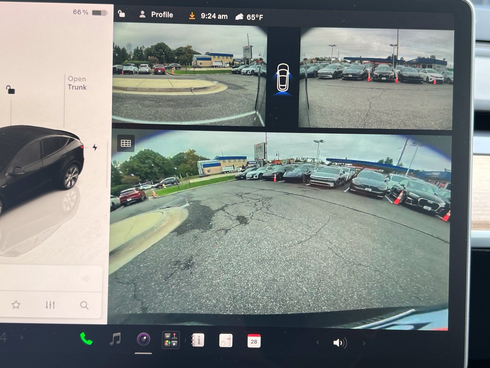 Used 2023 Tesla Model Y Long Range AWD/4WD image 23