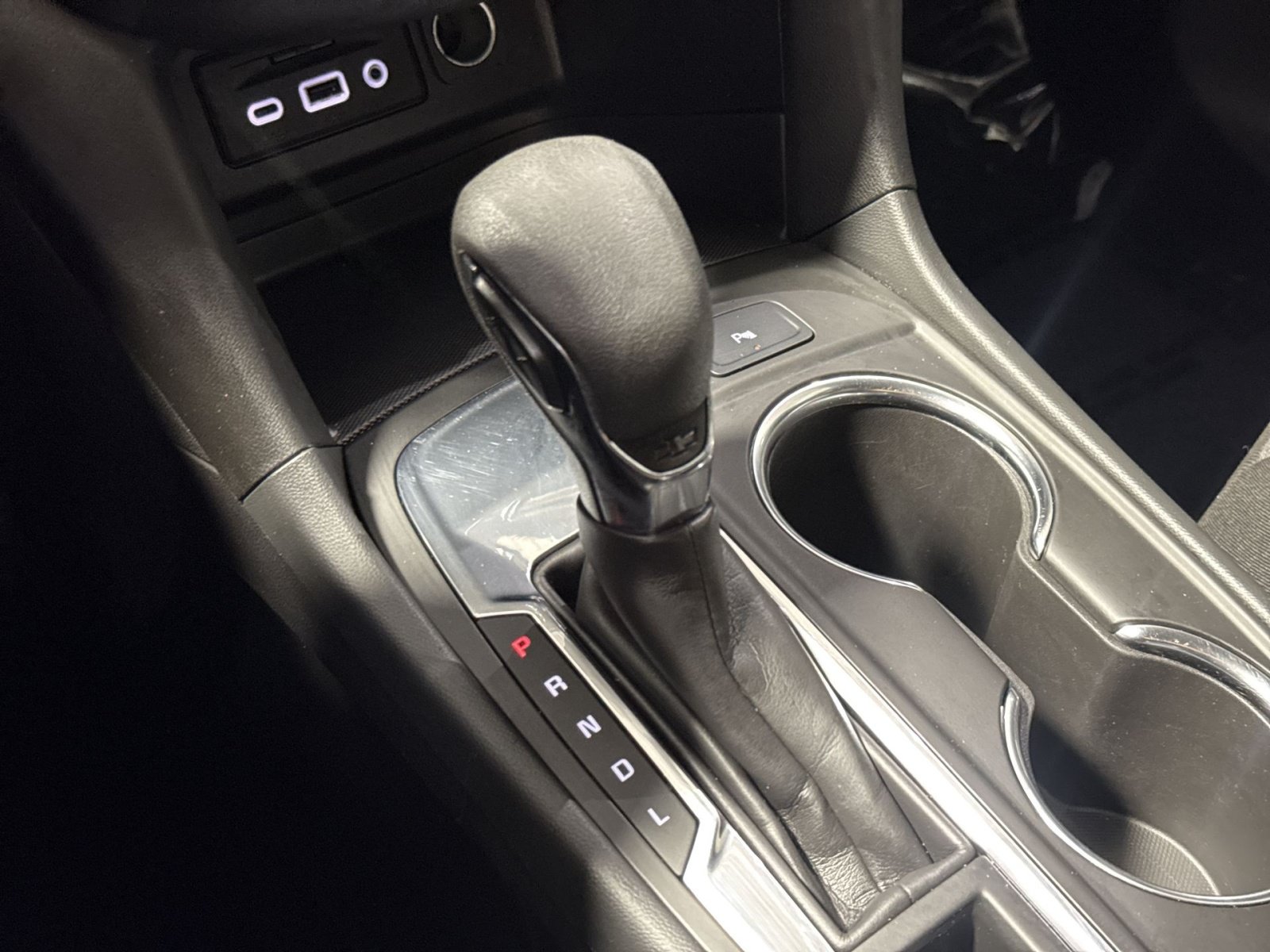 Used 2024 Chevrolet Equinox LT FWD image 23
