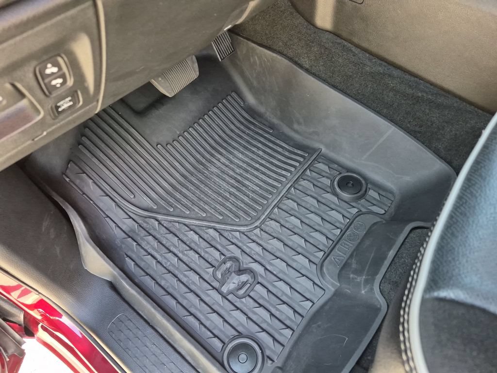 Used 2023 RAM 1500 Laramie AWD/4WD image 24