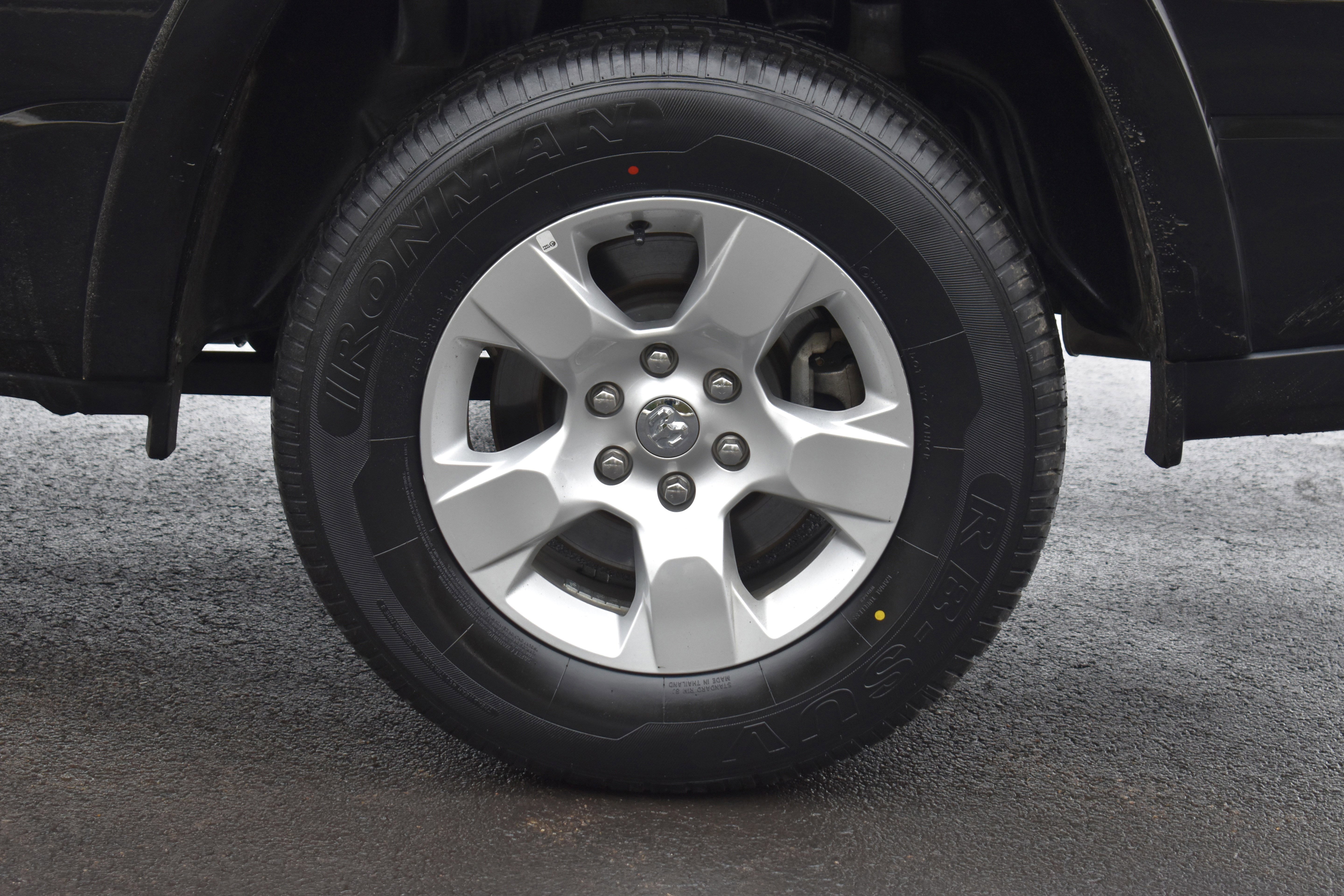 Used 2025 RAM 1500 Big Horn image 41