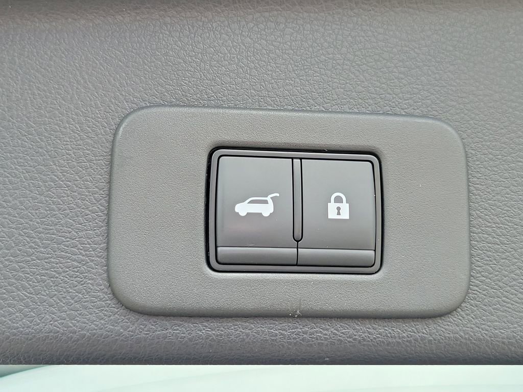 Used 2025 Nissan Murano SV image 25