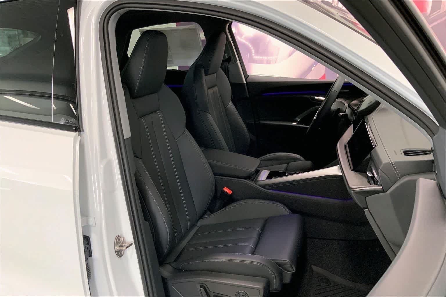 New 2026 Audi Q5 Premium Plus AWD/4WD image 13