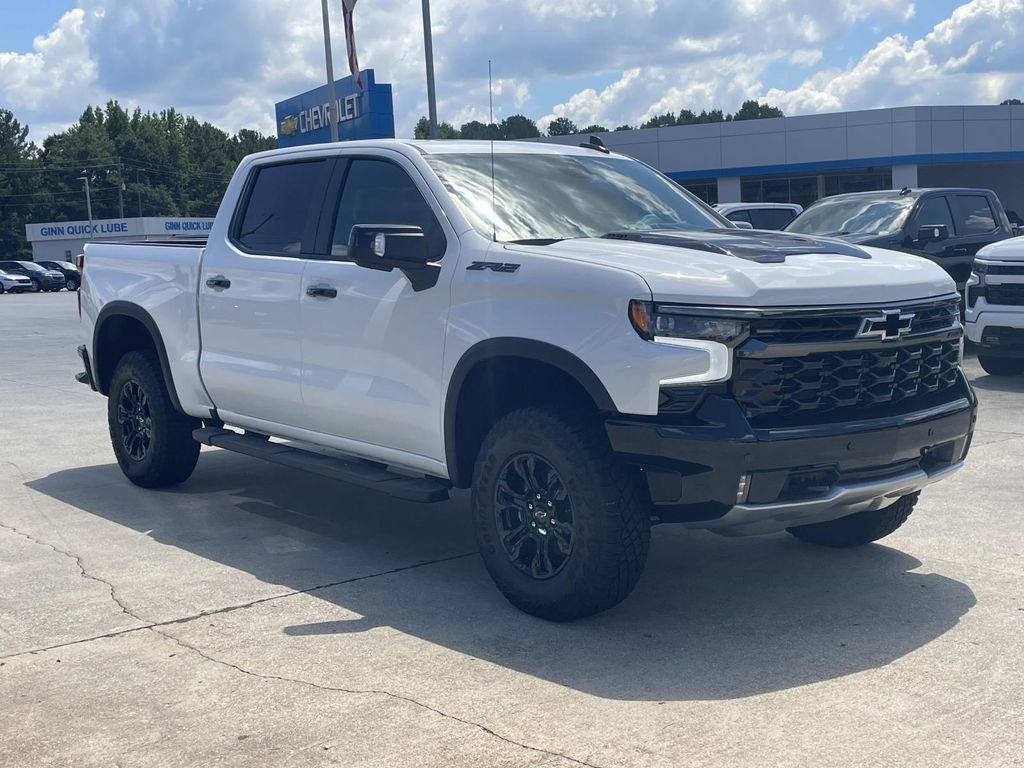 New 2026 Chevrolet Silverado 1500 ZR2 w/ Dark Appearance Package AWD/4WD image 5