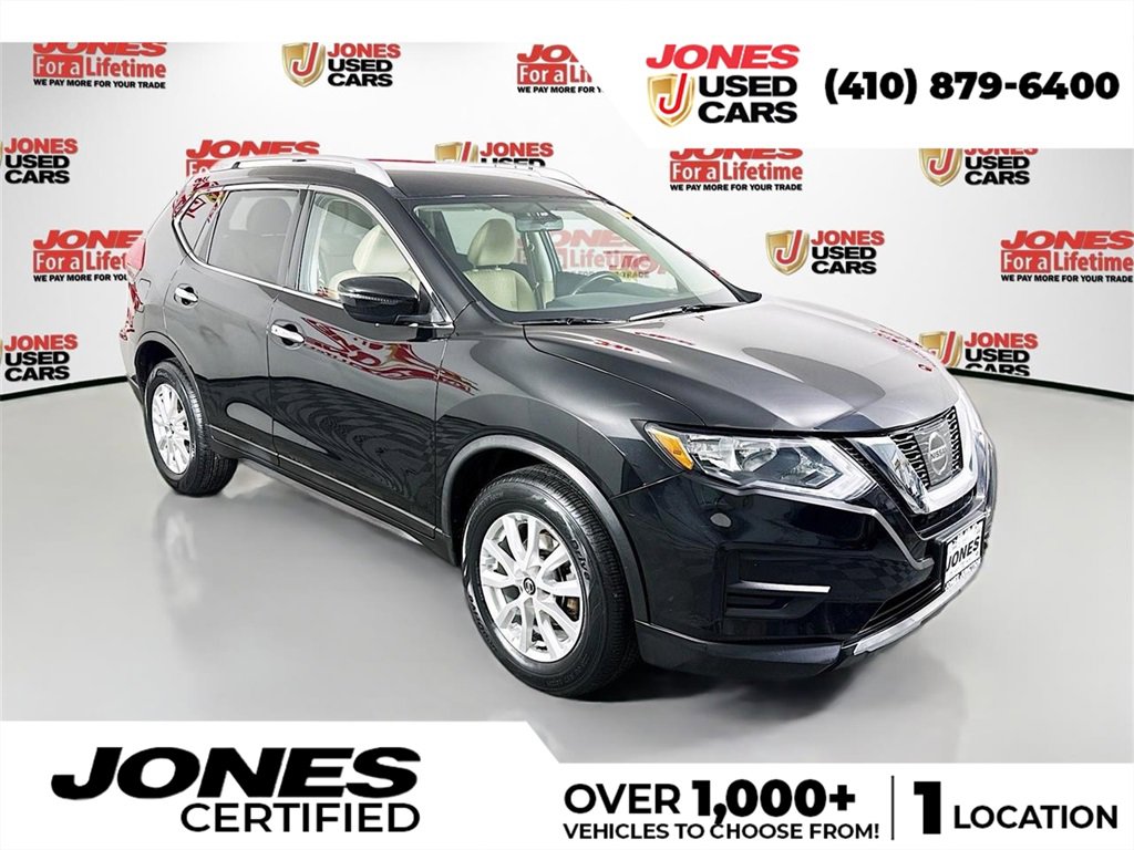Used 2017 Nissan Rogue SV image 1