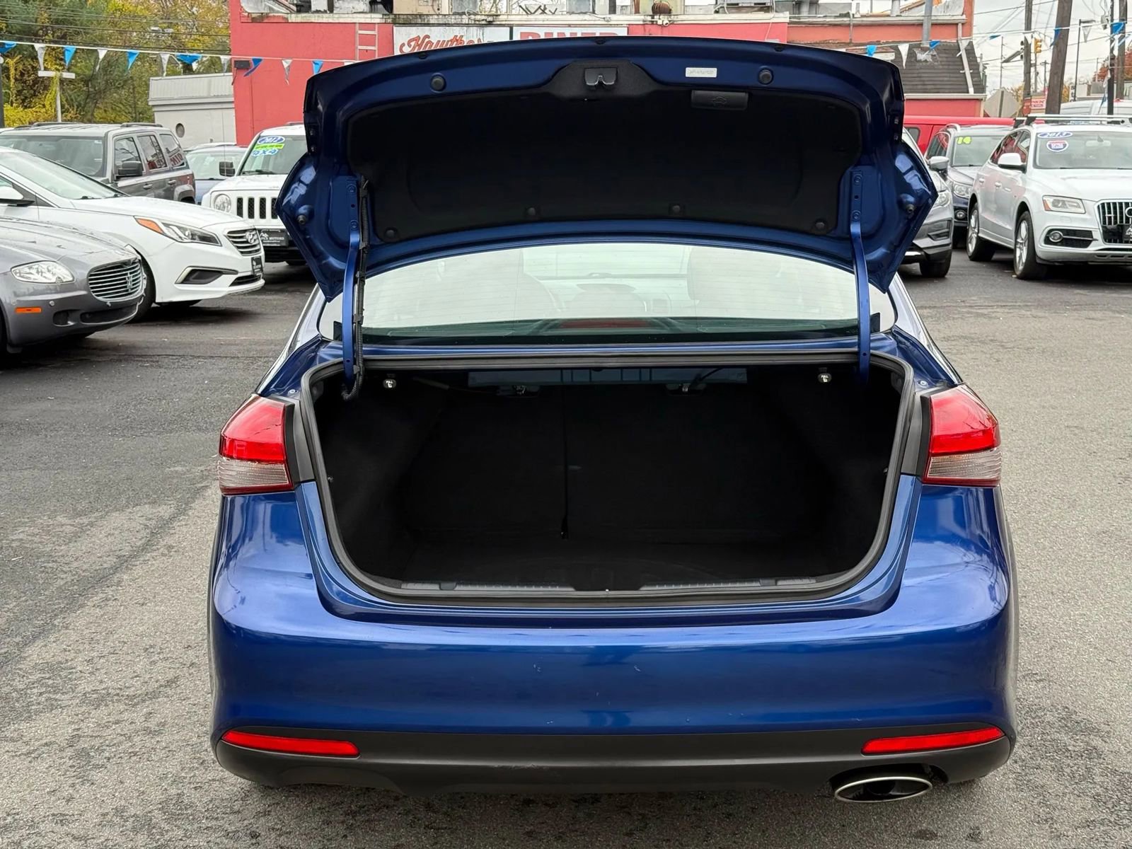 Used 2018 Kia Forte S FWD image 9