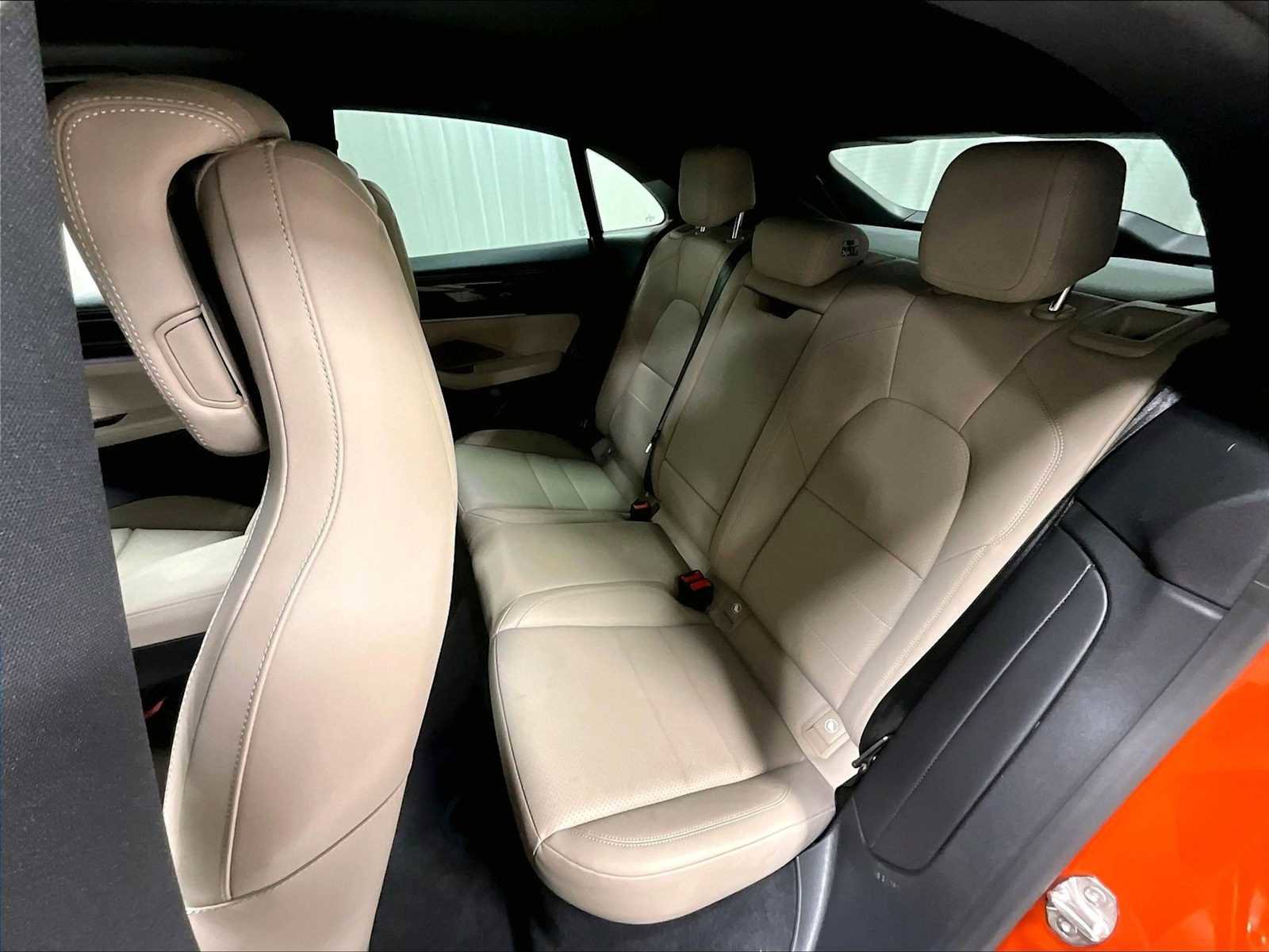 Used 2025 Porsche Macan Electric image 31