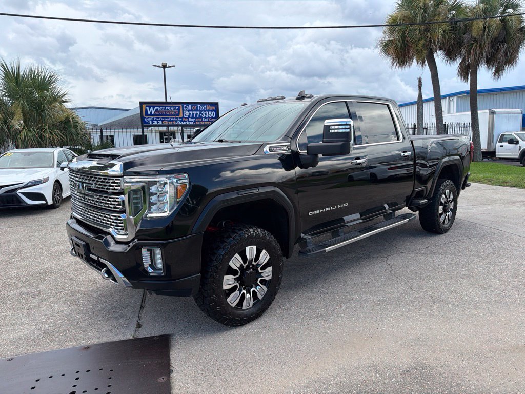 Used 2021 GMC Sierra 2500 Denali AWD/4WD image 2