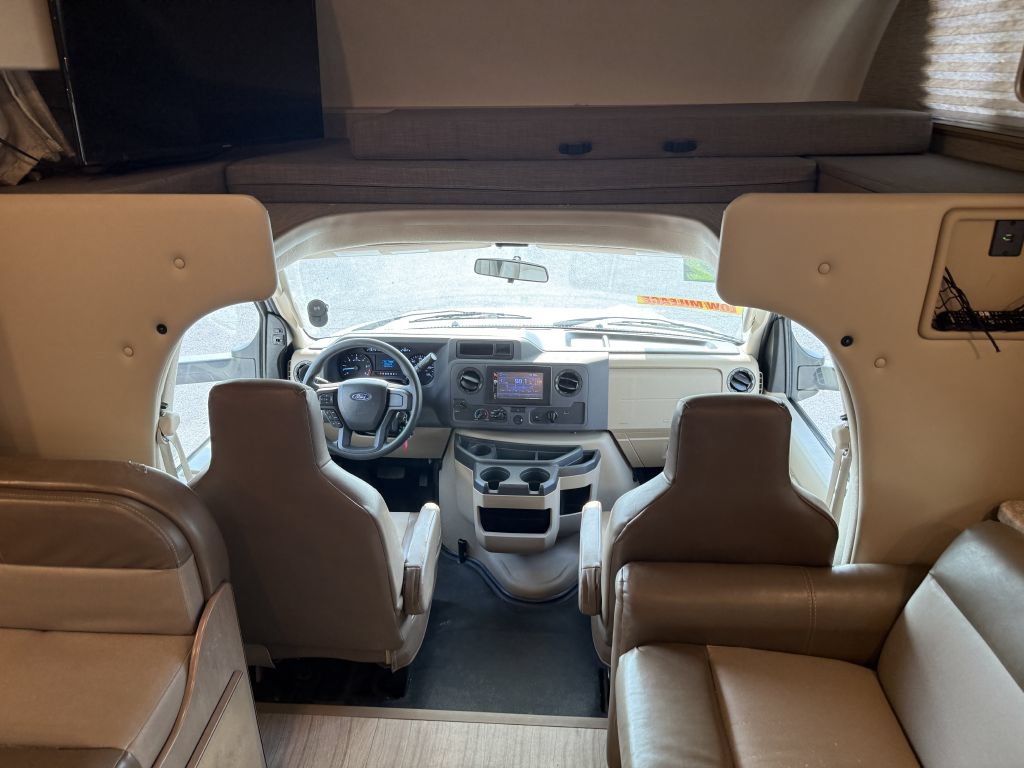 Used 2021 Ford E-450 and Econoline 450 Super Duty w/ Motorhome Prep Package RWD image 43