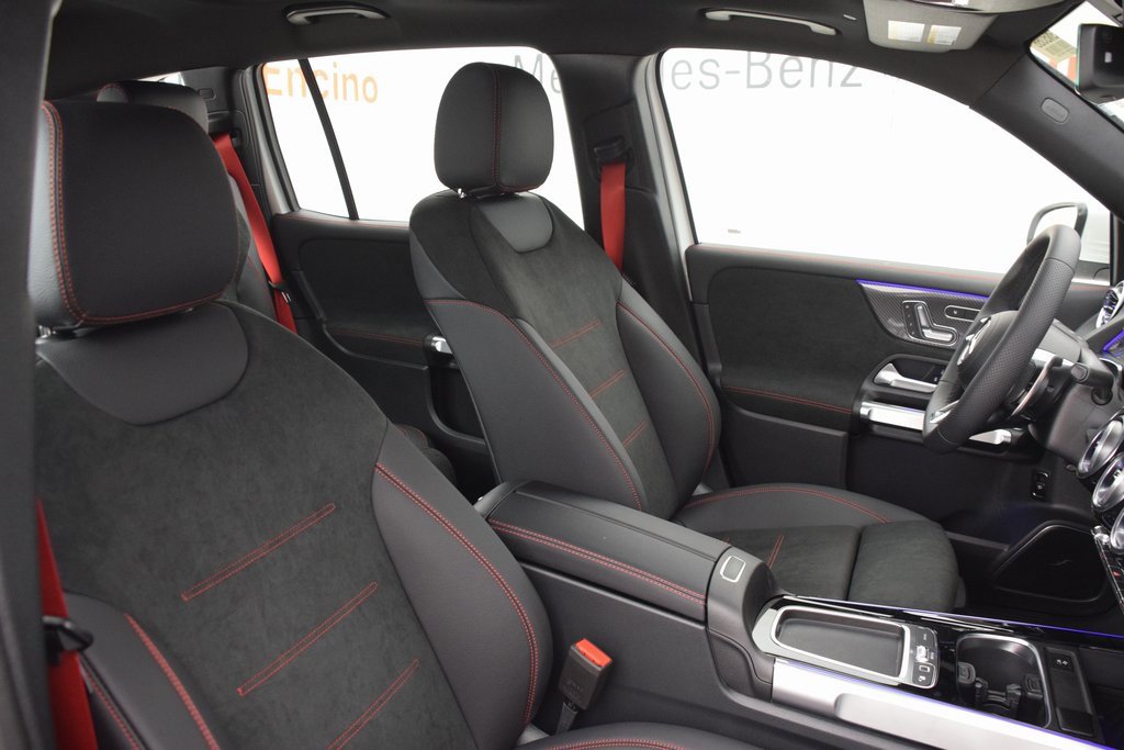 New 2026 Mercedes-Benz GLB 35 AMG 4MATIC image 15
