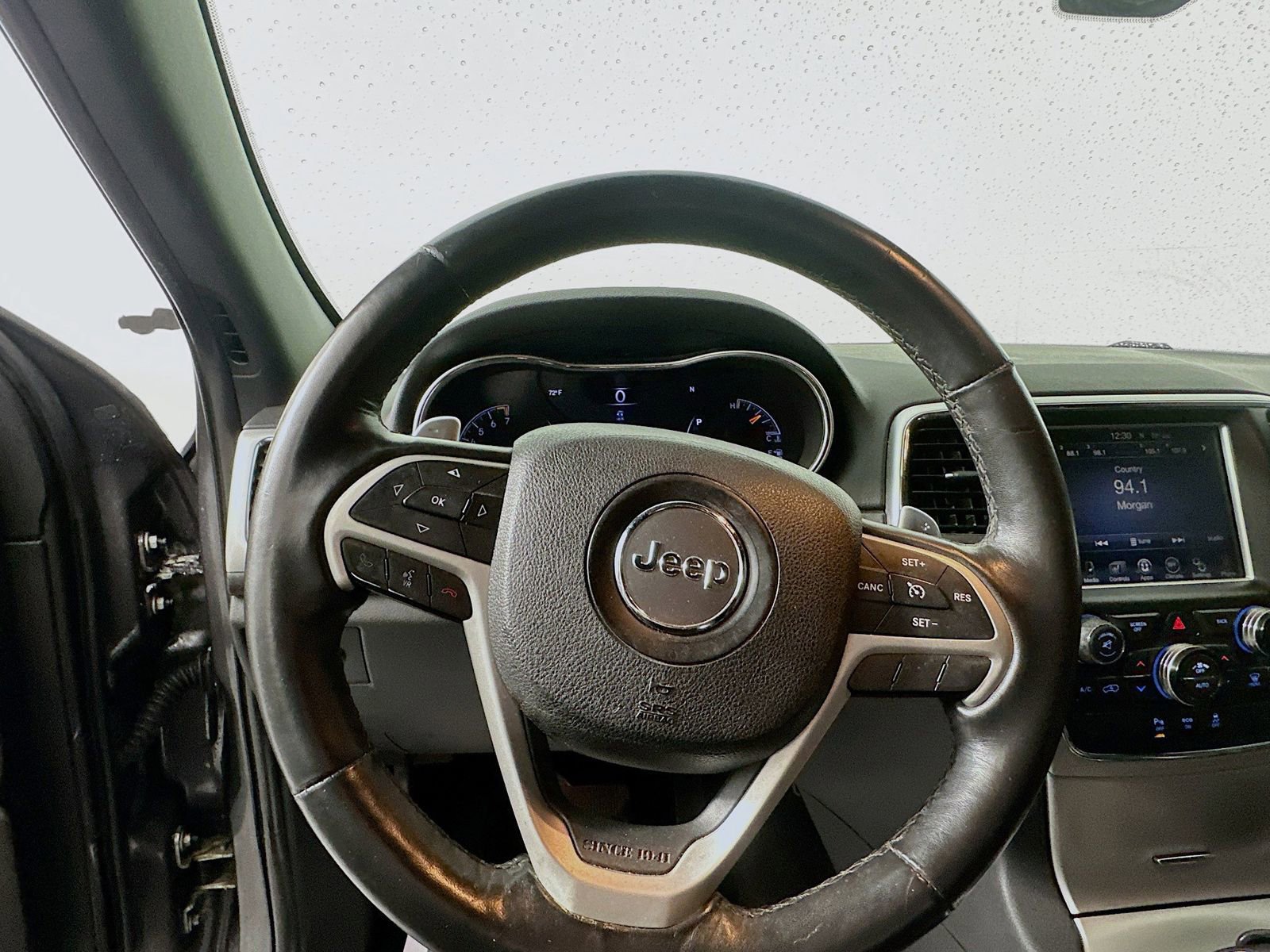 Used 2015 Jeep Grand Cherokee Altitude AWD/4WD image 11