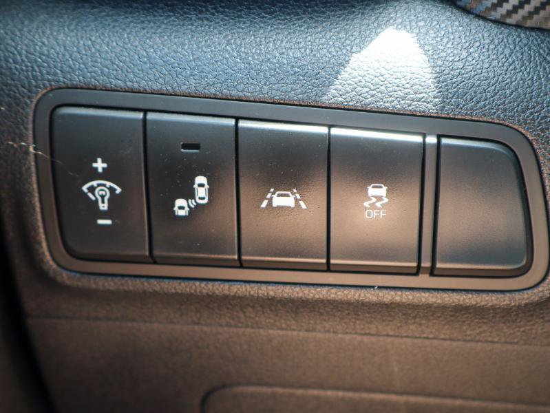 Used 2018 Hyundai Tucson Value w/ Cargo Package FWD image 21
