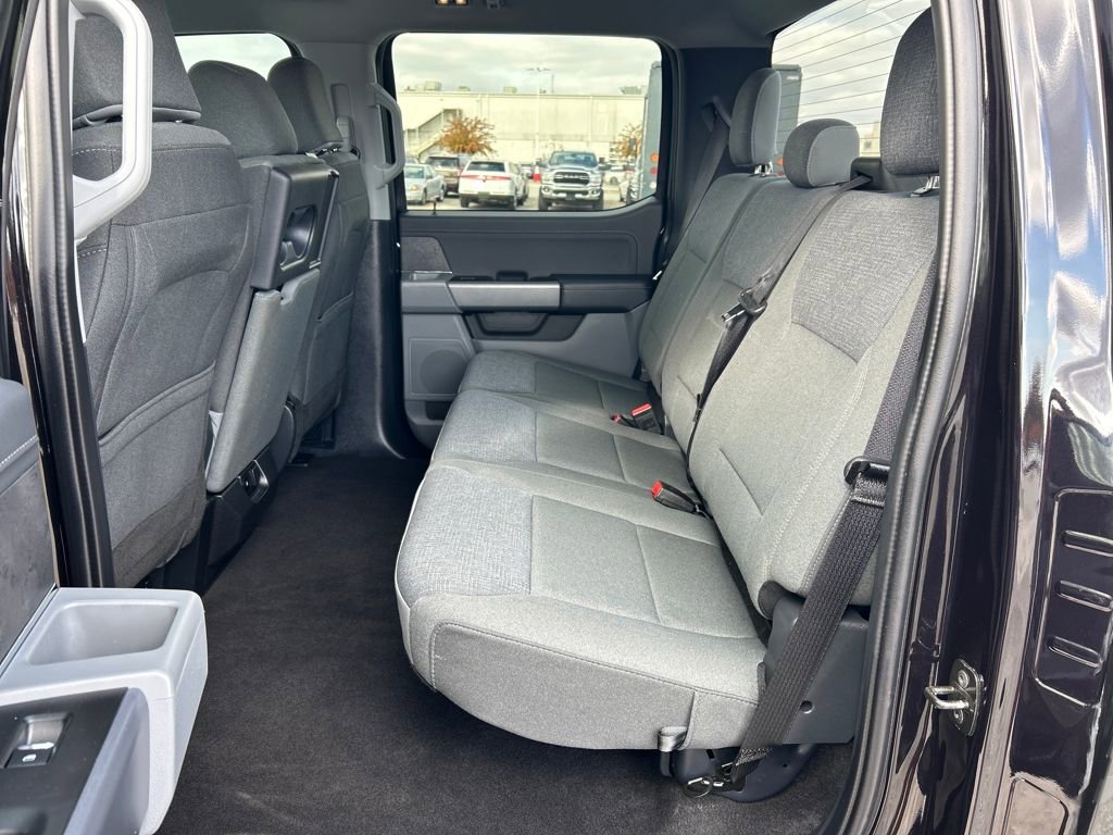 Used 2025 Ford F150 XLT w/ Equipment Group 301A Standard image 17