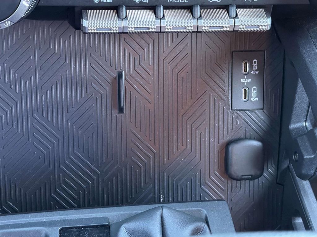 Certified 2025 Toyota 4Runner SR5 image 19