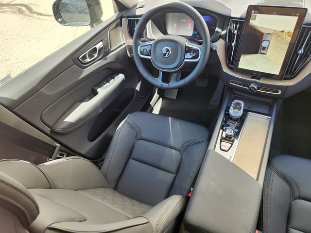 New 2026 Volvo XC60 T8 Plus w/ Climate Package AWD/4WD image 10