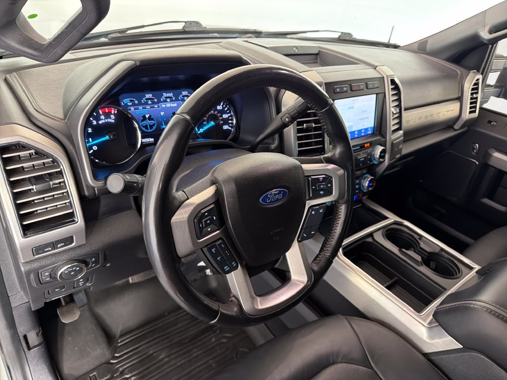 Used 2020 Ford F350 Platinum AWD/4WD image 14