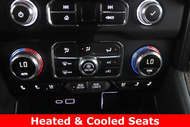 Used 2024 GMC Yukon AT4 w/ Technology Package image 4