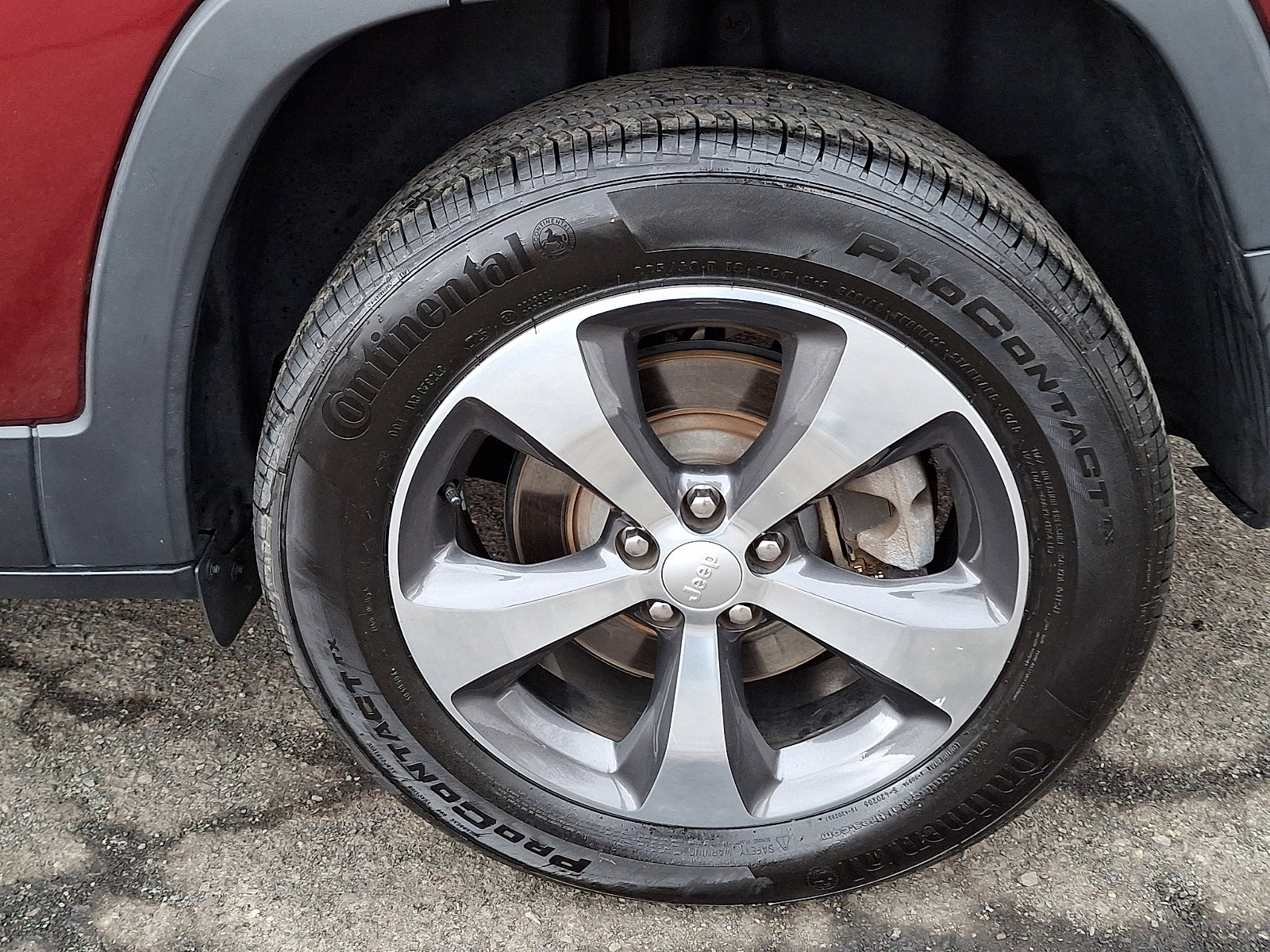 Used 2019 Jeep Cherokee Limited image 10