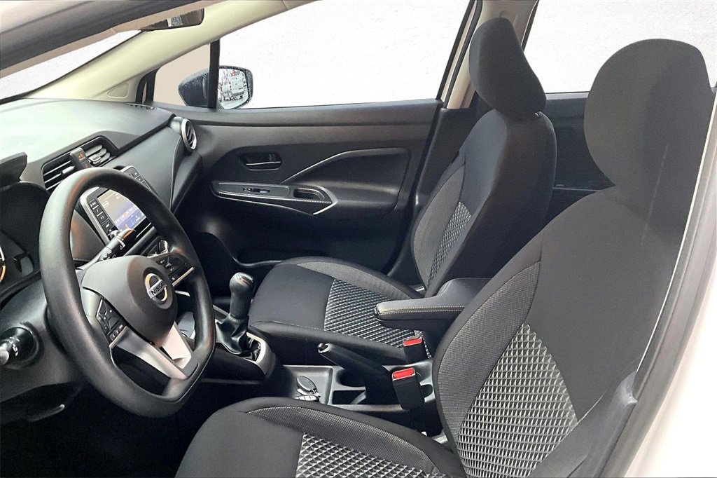 Used 2020 Nissan Versa S image 21