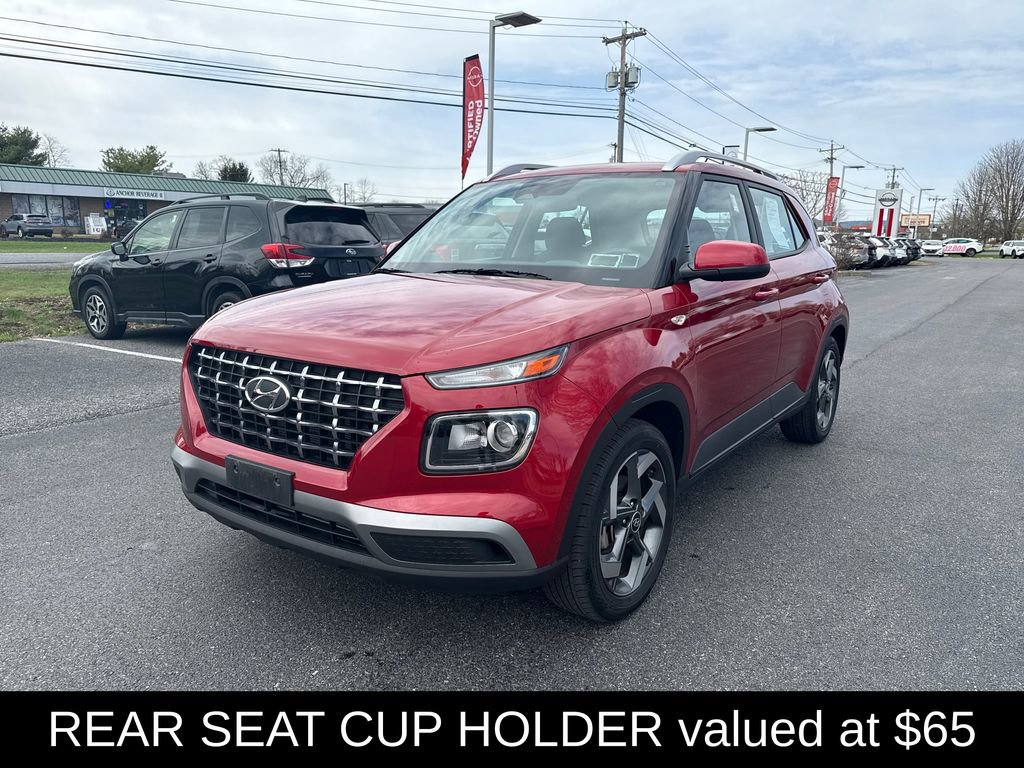 Used 2023 Hyundai Venue SEL FWD image 5
