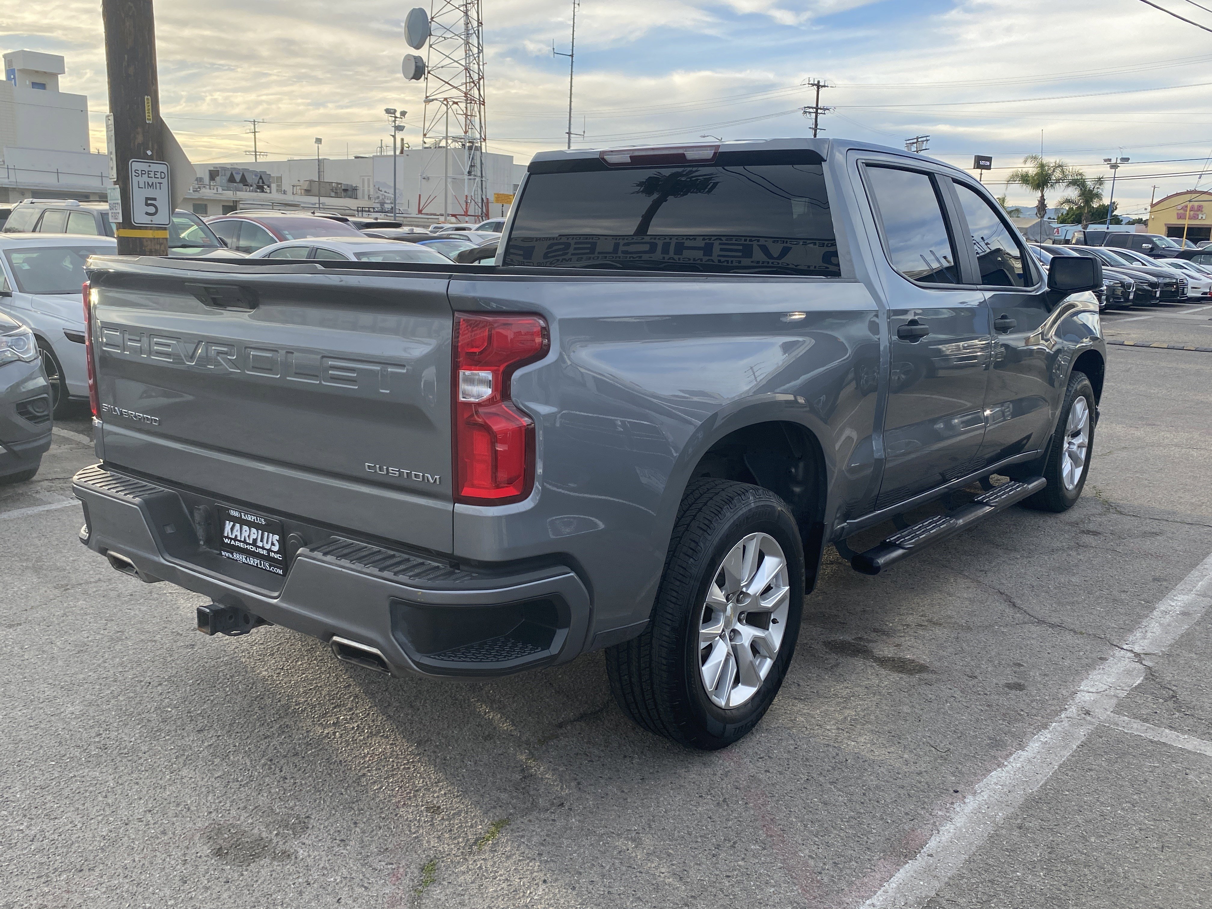 Used 2019 Chevrolet Silverado 1500 Custom w/ Custom Value Package image 9