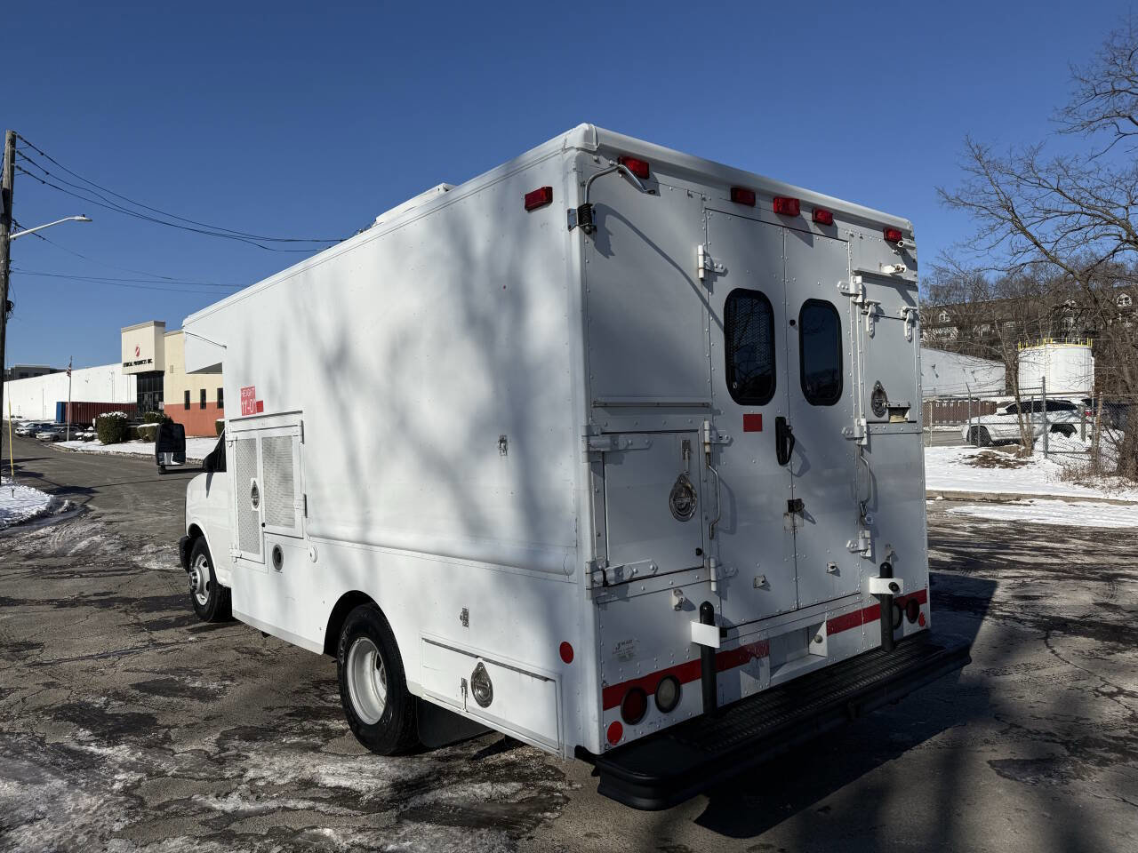 Used 2009 GMC Savana 3500 image 3