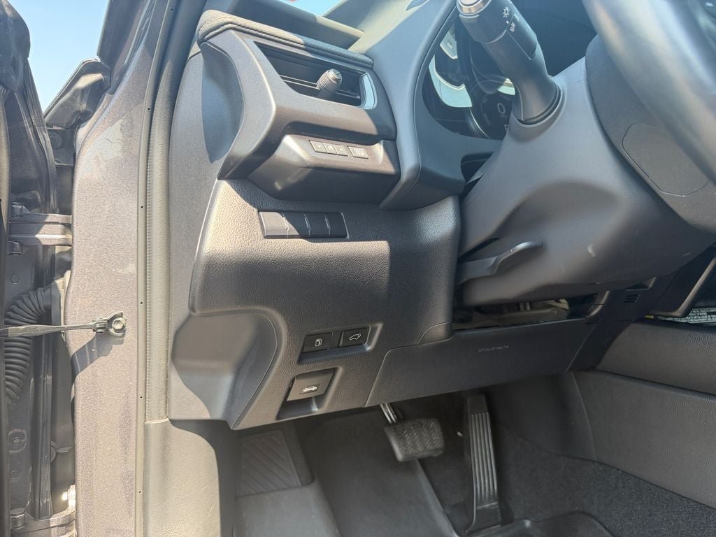 Used 2022 Lexus UX 250h w/ Premium Package AWD/4WD image 19