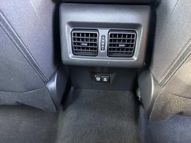Used 2025 Toyota Camry LE FWD image 20