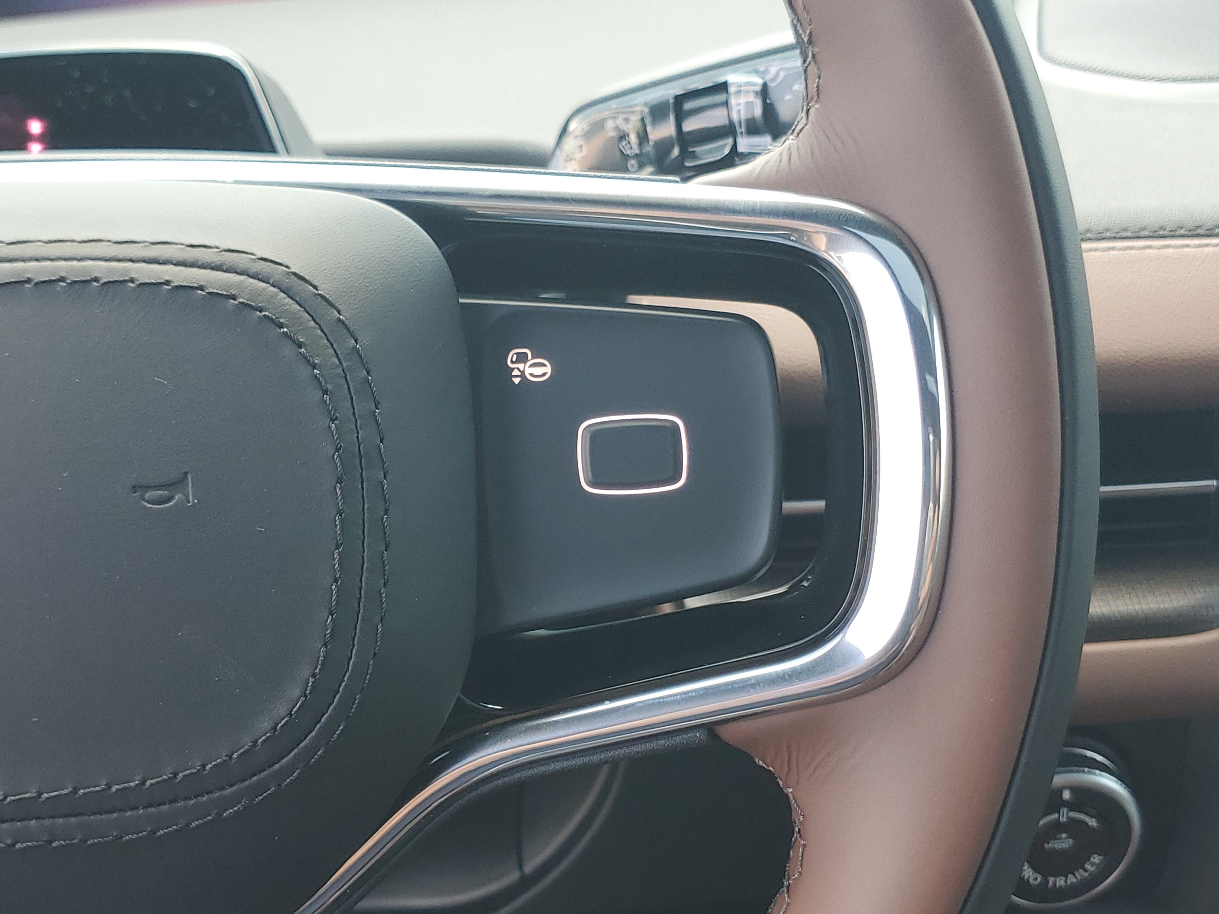 New 2027 Lincoln Navigator Reserve AWD/4WD image 18