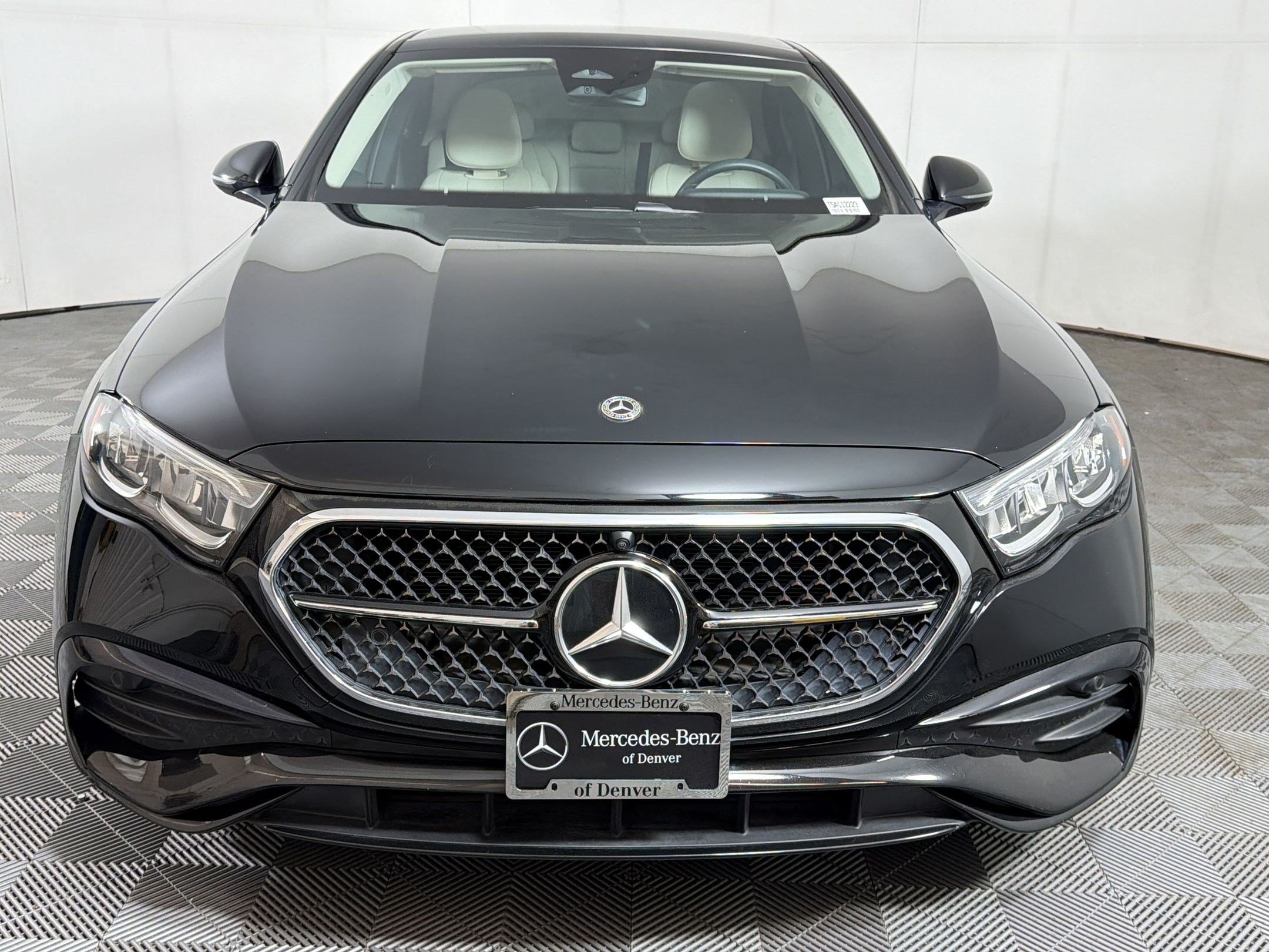 Certified 2025 Mercedes-Benz E 350 4MATIC Sedan image 6