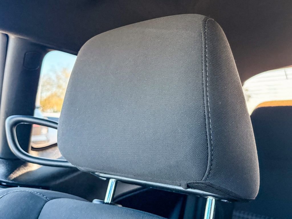 Used 2021 Dodge Challenger SXT image 46