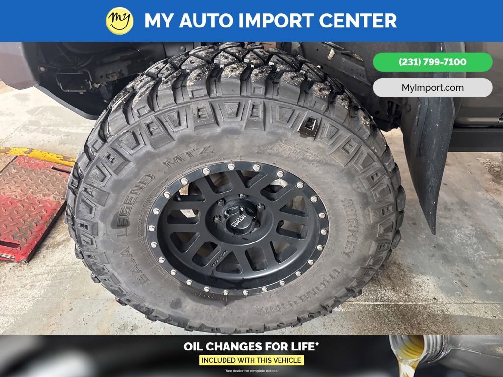 Used 2022 Ford Bronco Big Bend image 9