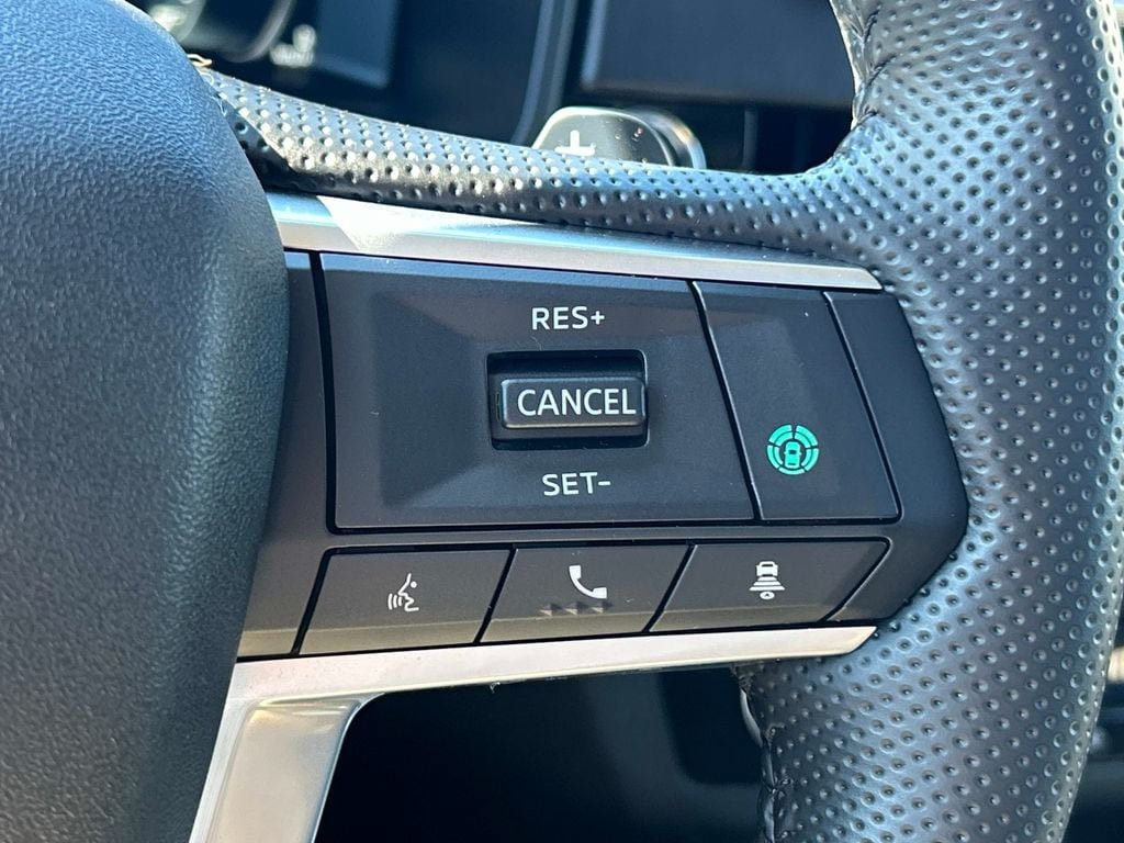 Used 2025 Mitsubishi Outlander SEL AWD/4WD image 25