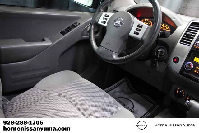 Used 2018 Nissan Frontier SV w/ Value Truck Package AWD/4WD image 10