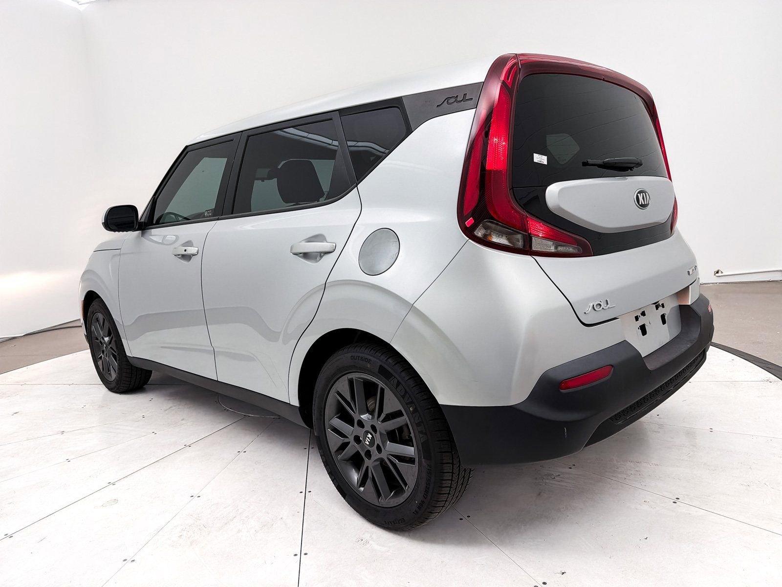 Used 2021 Kia Soul EX image 15