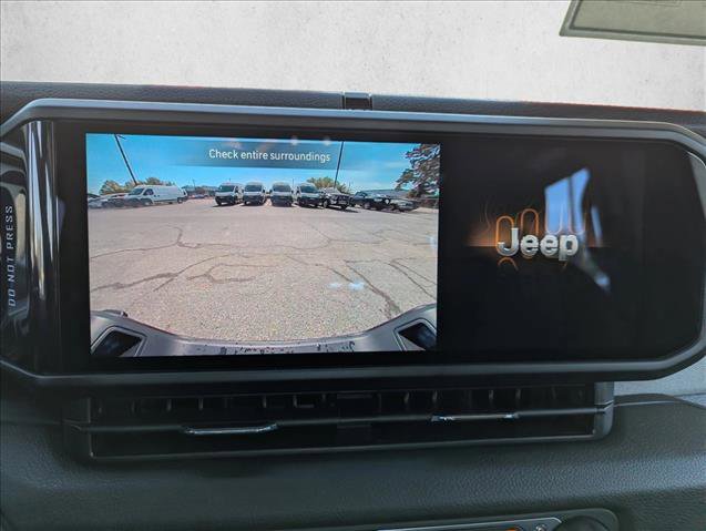 New 2026 Jeep Gladiator Sport AWD/4WD image 18