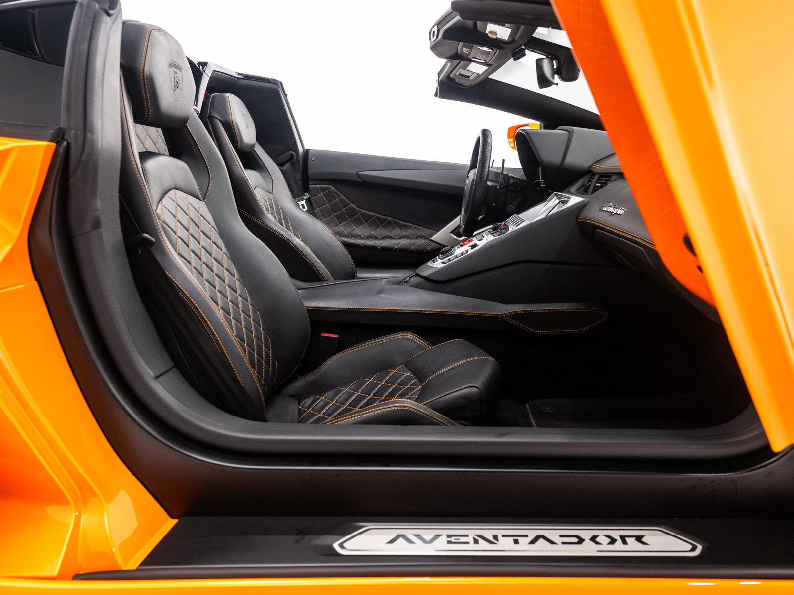 Used 2016 Lamborghini Aventador LP 700-4 AWD/4WD image 34