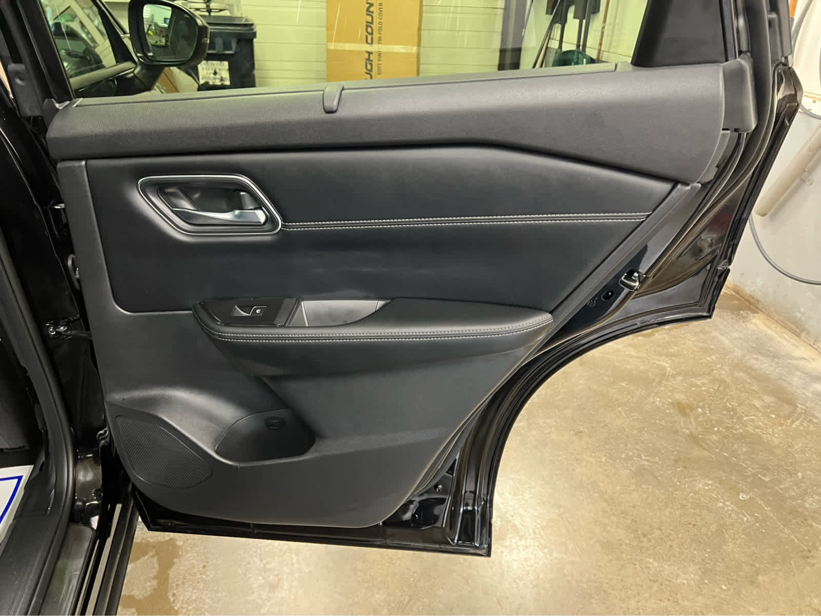 Used 2024 Nissan Rogue Platinum w/ Platinum Premium Package image 29