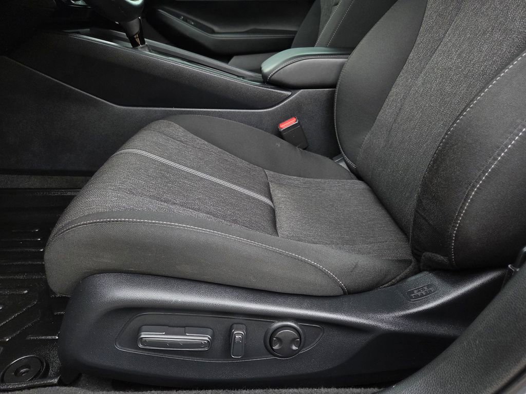Used 2023 Honda Accord Sport image 17