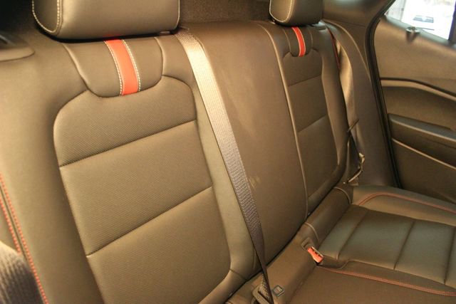 Certified 2025 Chevrolet Trax RS w/ Sunroof Package image 13