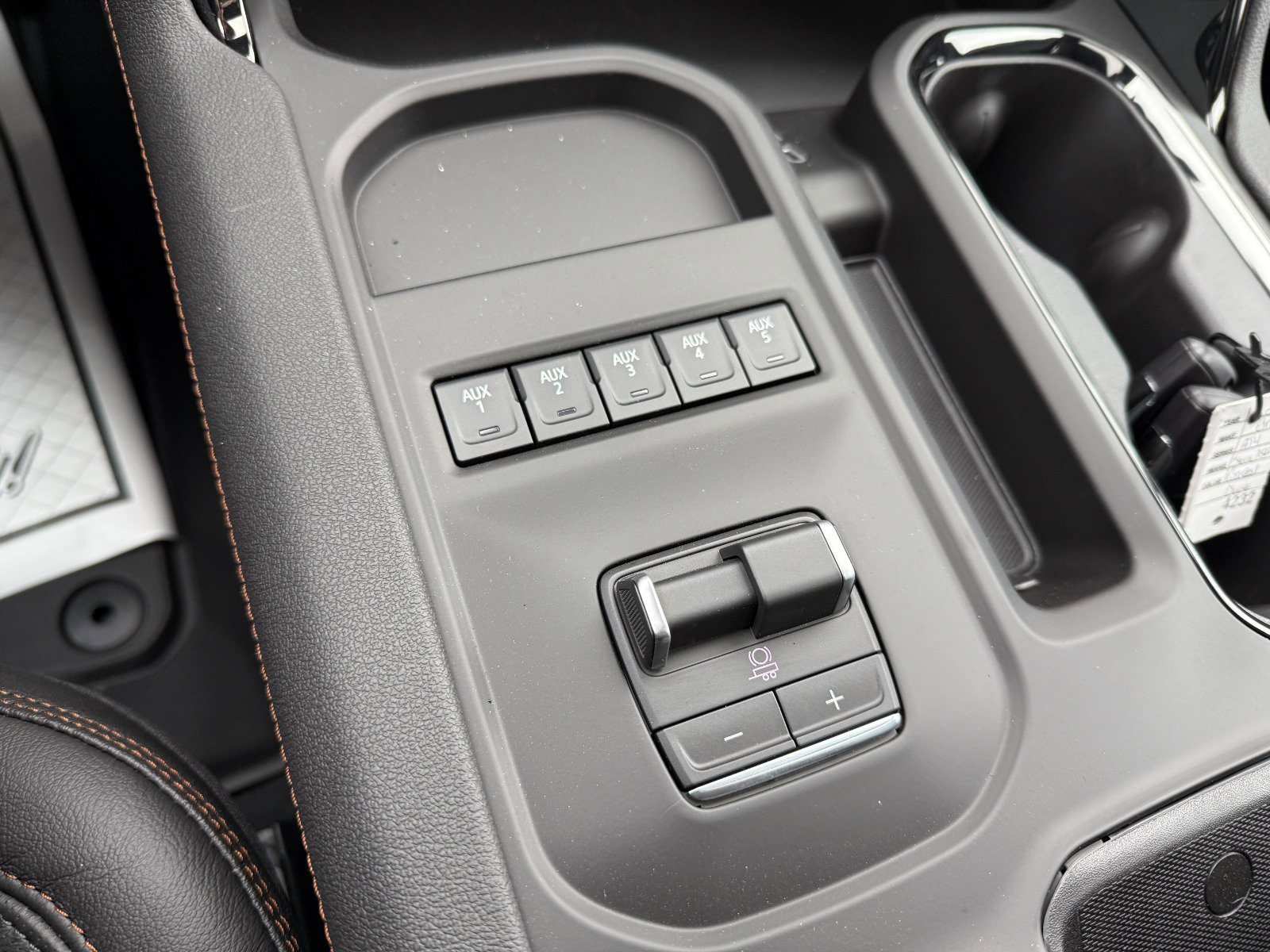 New 2026 GMC Sierra 3500 AT4 image 36