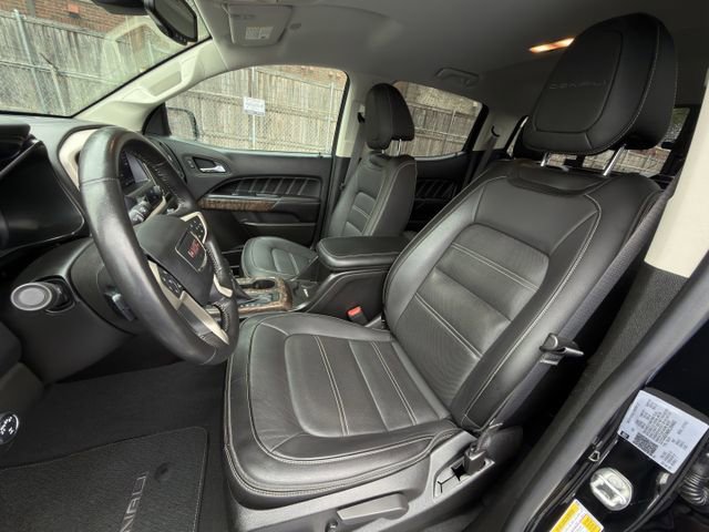 Used 2022 GMC Canyon Denali AWD/4WD image 26