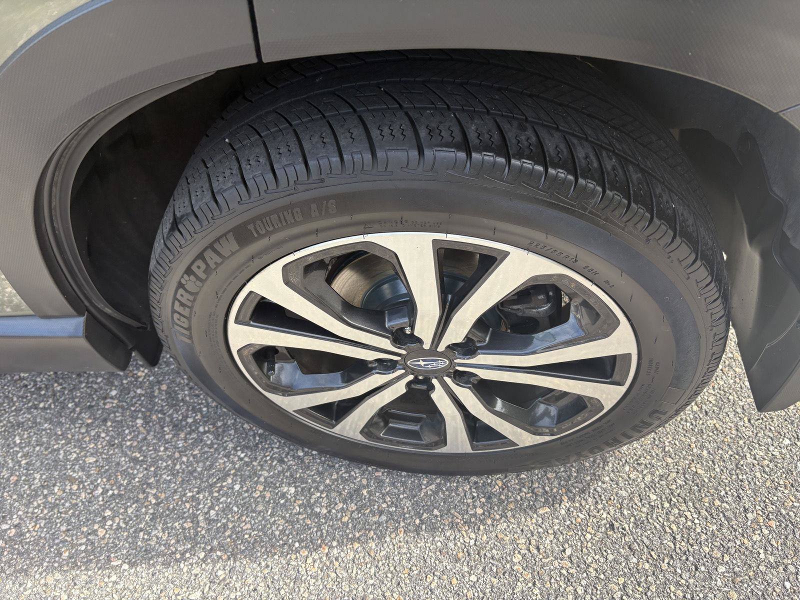 Used 2020 Subaru Forester Limited AWD/4WD image 30