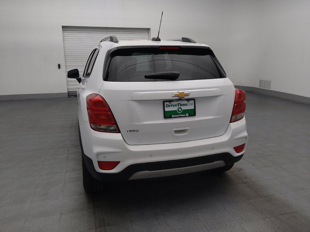 Used 2021 Chevrolet Trax LT w/ Driver Confidence Package FWD image 6