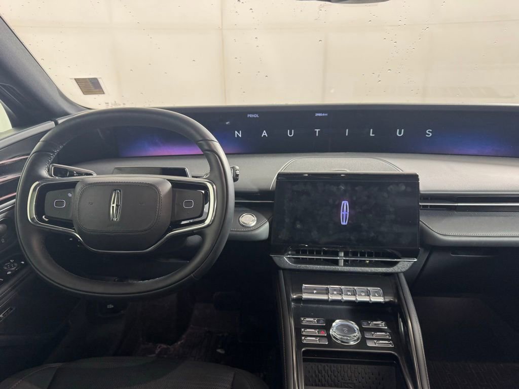 New 2025 Lincoln Nautilus Reserve w/ Jet Appearance Package AWD/4WD image 19