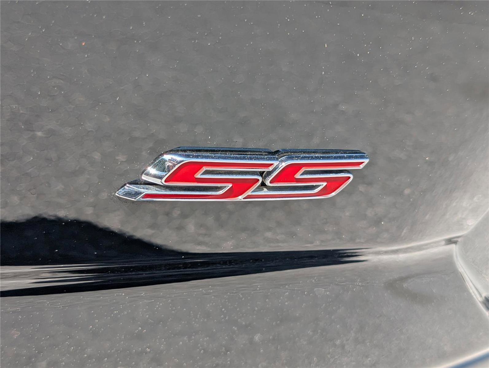 Used 2024 Chevrolet Camaro SS RWD image 10