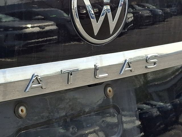 Used 2023 Volkswagen Atlas Cross Sport SE AWD/4WD image 29